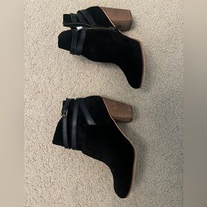 BP Stylish Black Ankle Boots